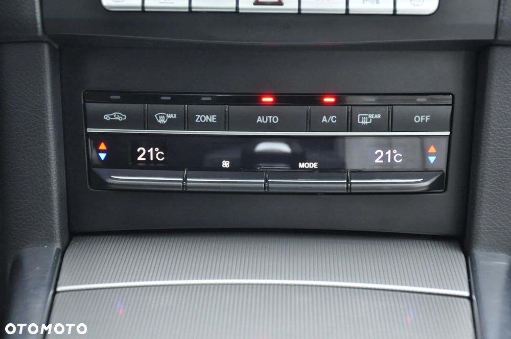 Mercedes-Benz Klasa E 350 BlueTEC 4-Matic Avantgarde - 22