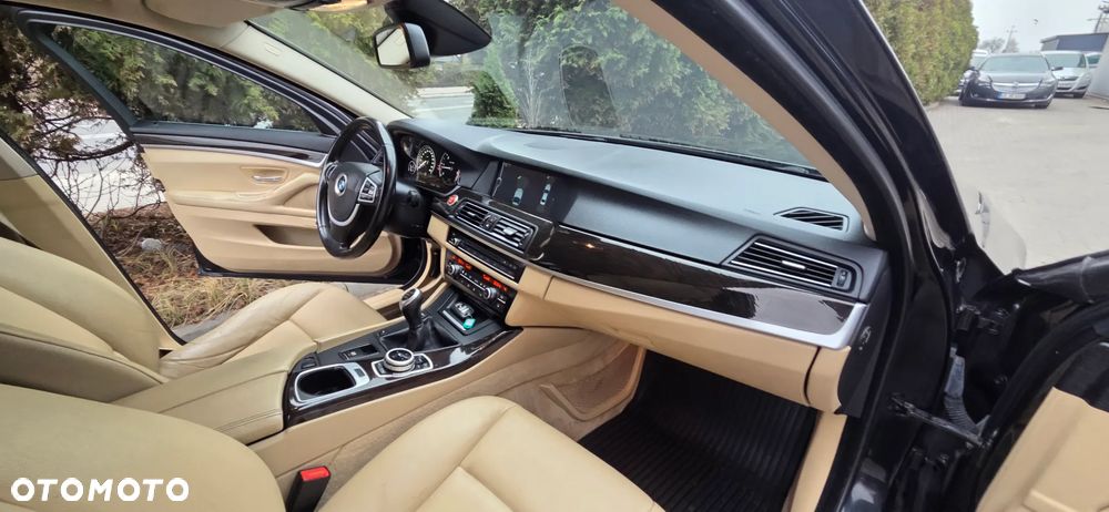 BMW Seria 5 - 38