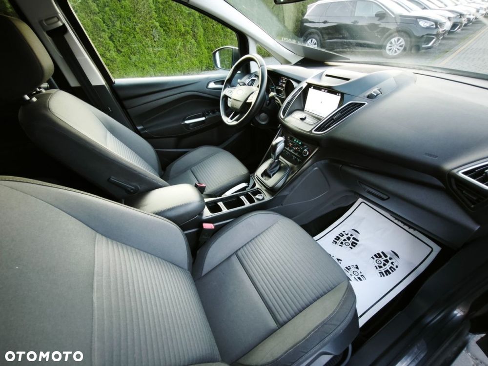 Ford Grand C-MAX - 9