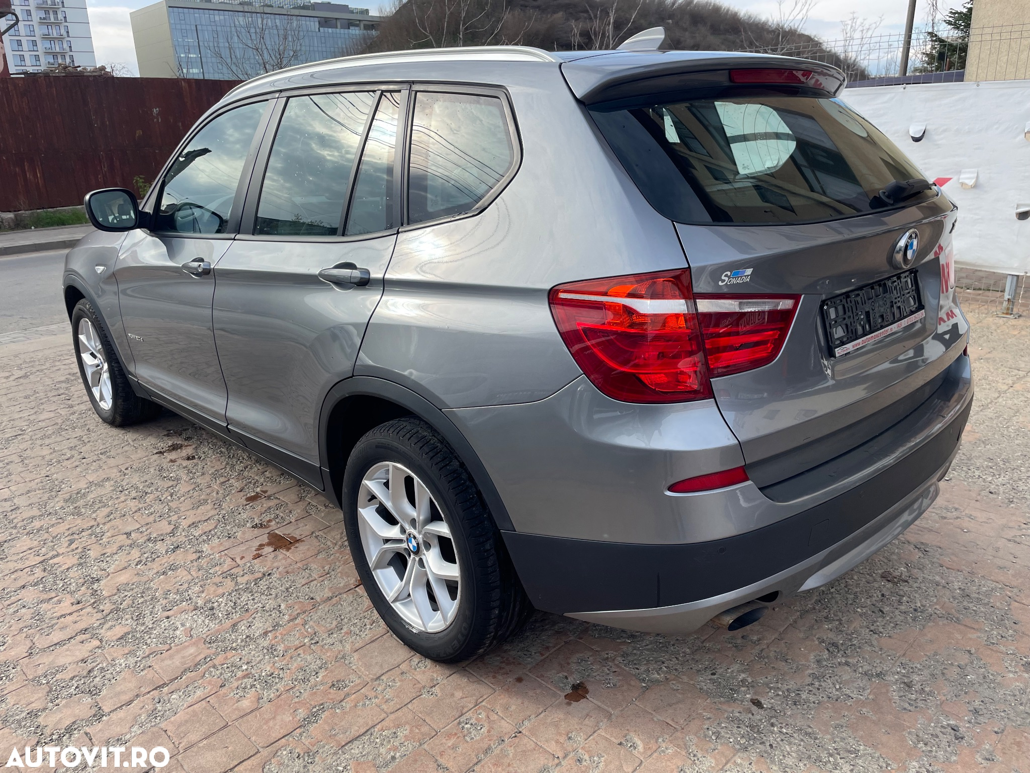 BMW X3 xDrive20d Aut. - 3