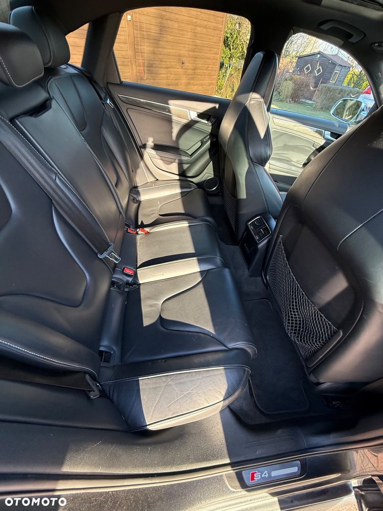Audi S4 Limousine - 7