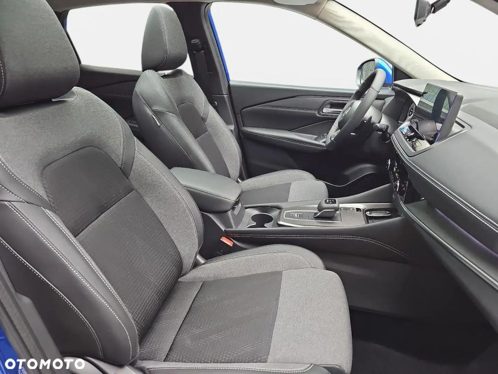 Nissan Qashqai 1.3 DIG-T MHEV N-Connecta Xtronic - 9