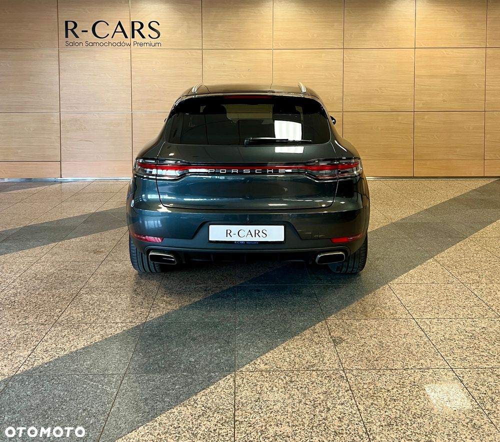 Porsche Macan - 4