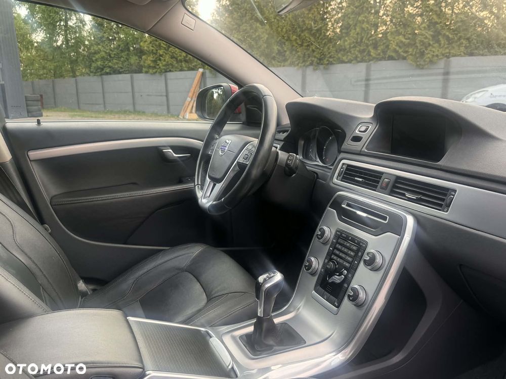 Volvo V70 D4 Momentum - 29