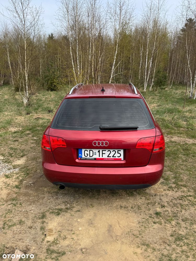 Audi A4 Avant - 4