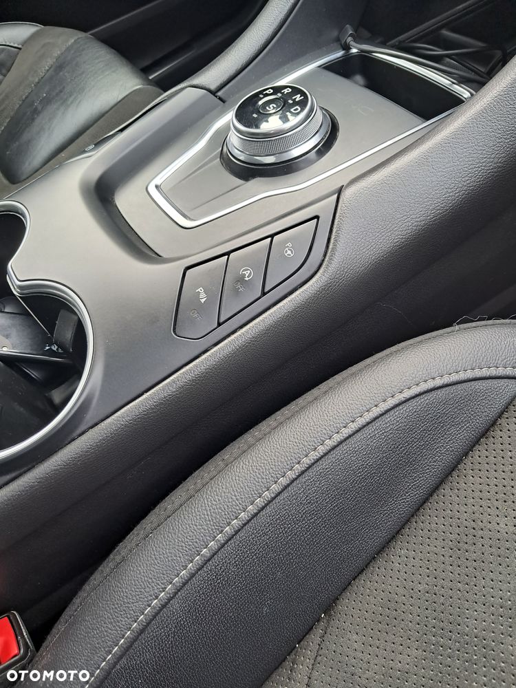 Ford Mondeo 2.0 EcoBlue Business Edition - 19