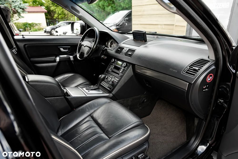 Volvo XC 90 D5 AWD Geartonic Executive - 25