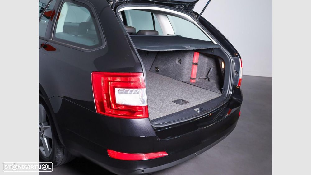 Skoda Octavia 1.6 TDI Style - 17