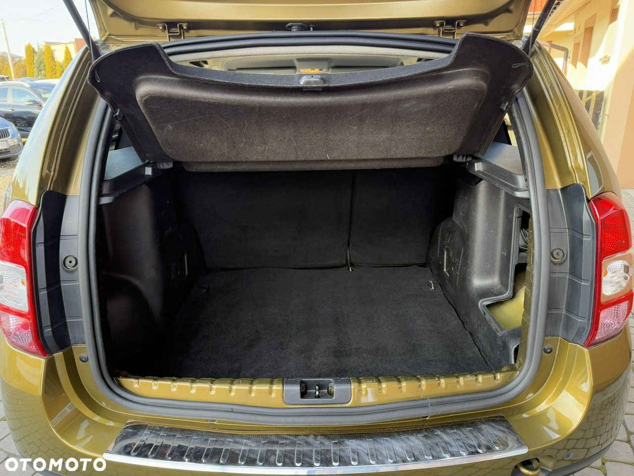 Dacia Duster 1.6 SCe Comfort - 26