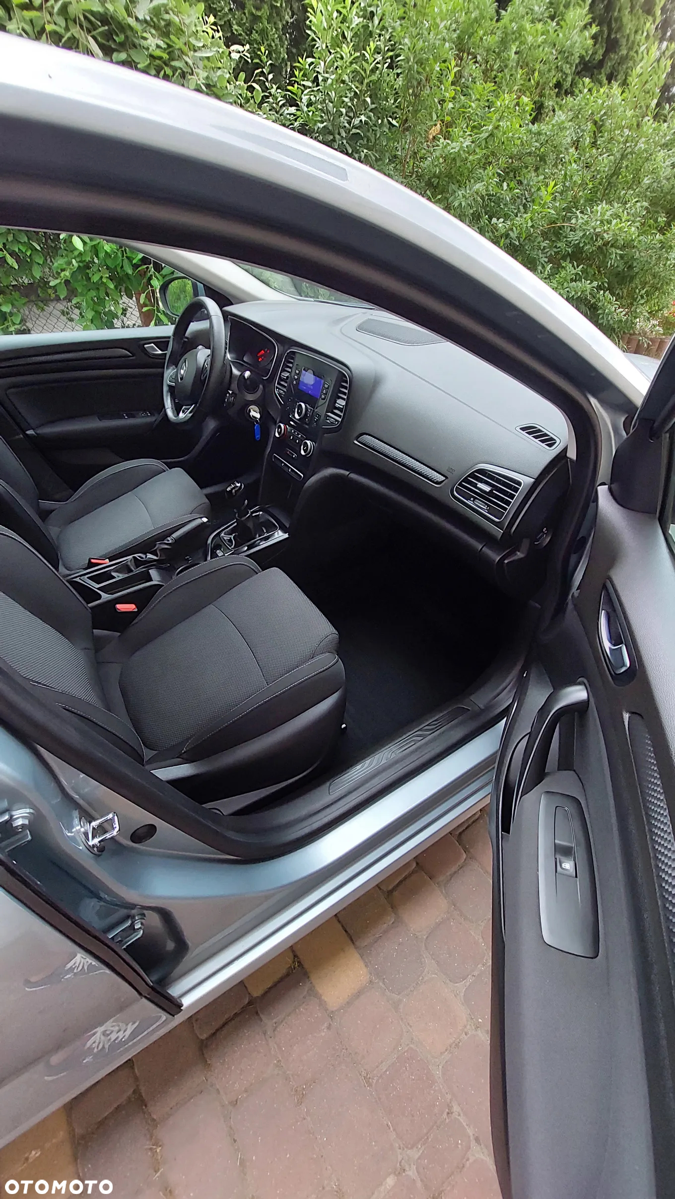 Renault Megane Grandtour ENERGY TCe 115 LIMITED - 19