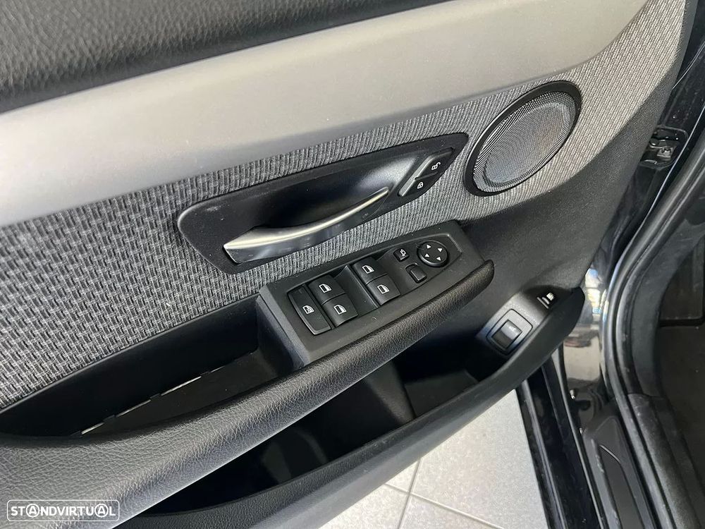 BMW 225xe Active Tourer Advantage - 20