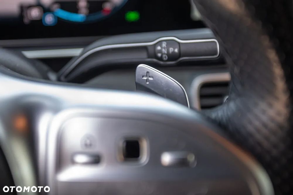 Mercedes-Benz GLE 400 d 4Matic 9G-TRONIC AMG Line - 25