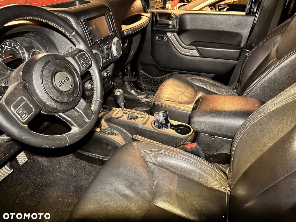 Jeep Wrangler JK fotele skorzane polift 5D - 7