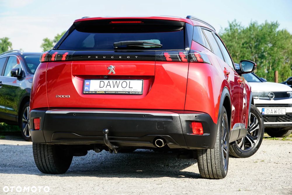 Peugeot 2008 1.5 BlueHDi Allure S&S EAT8 - 12