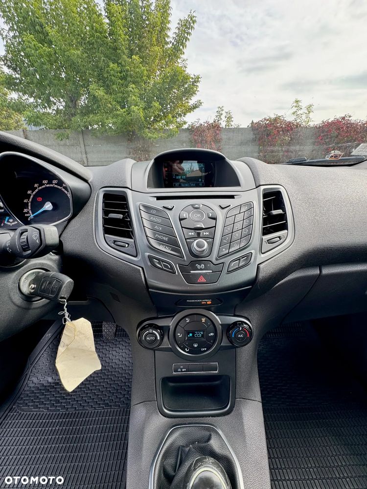 Ford Fiesta - 14