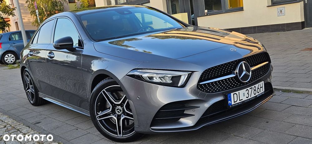 Mercedes-Benz Klasa A 250 AMG Line 7G-DCT - 18