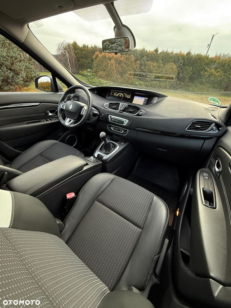 Renault Grand Scenic TCe 130 Bose Edition - 6