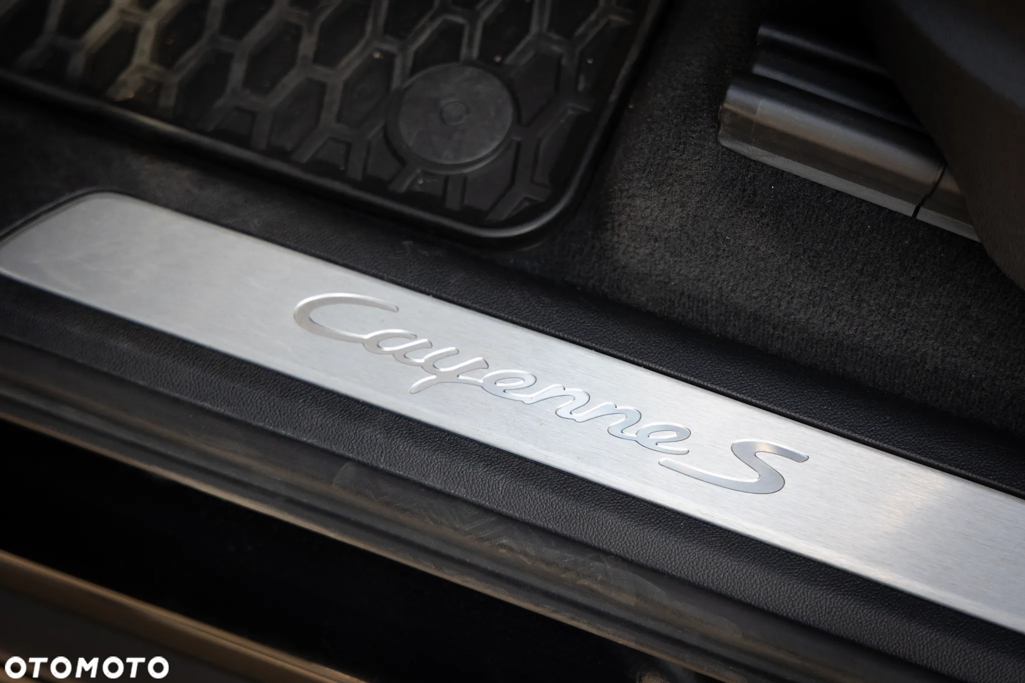Porsche Cayenne S - 14