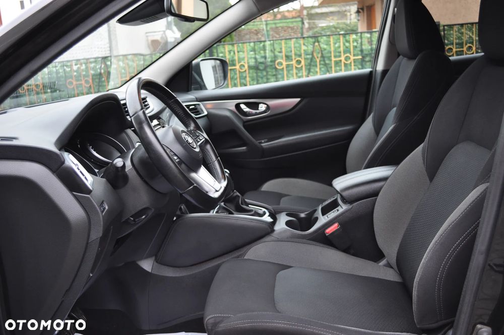 Nissan Qashqai 1.5 dCi DCT TEKNA+ - 16