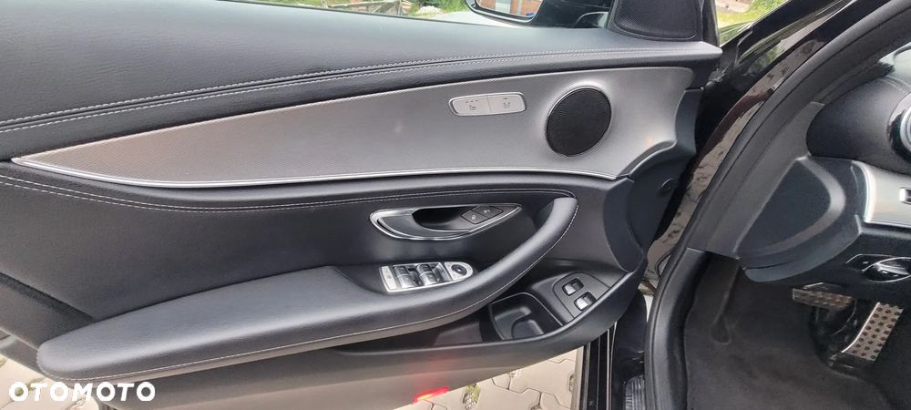 Mercedes-Benz Klasa E - 18