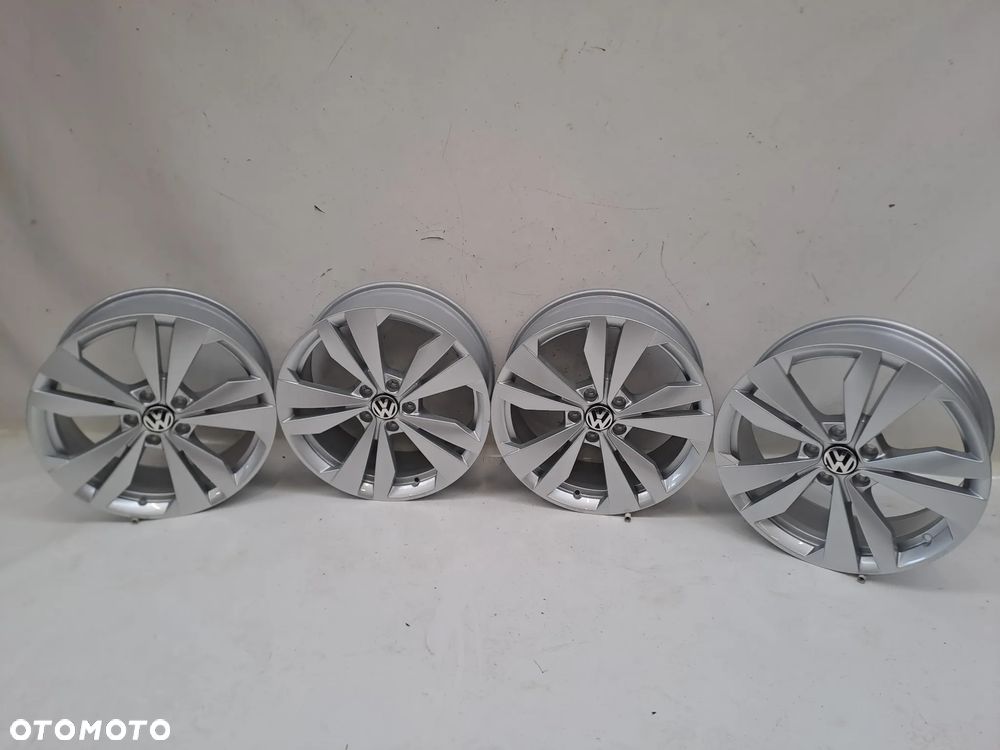 FELGI 5x112 7,5Jx18 CALI ET50 10A071498 VW TIGUAN TOURAN D3 D4 A TAKŻE Audi Seat Skoda DEMO Komplet - 1