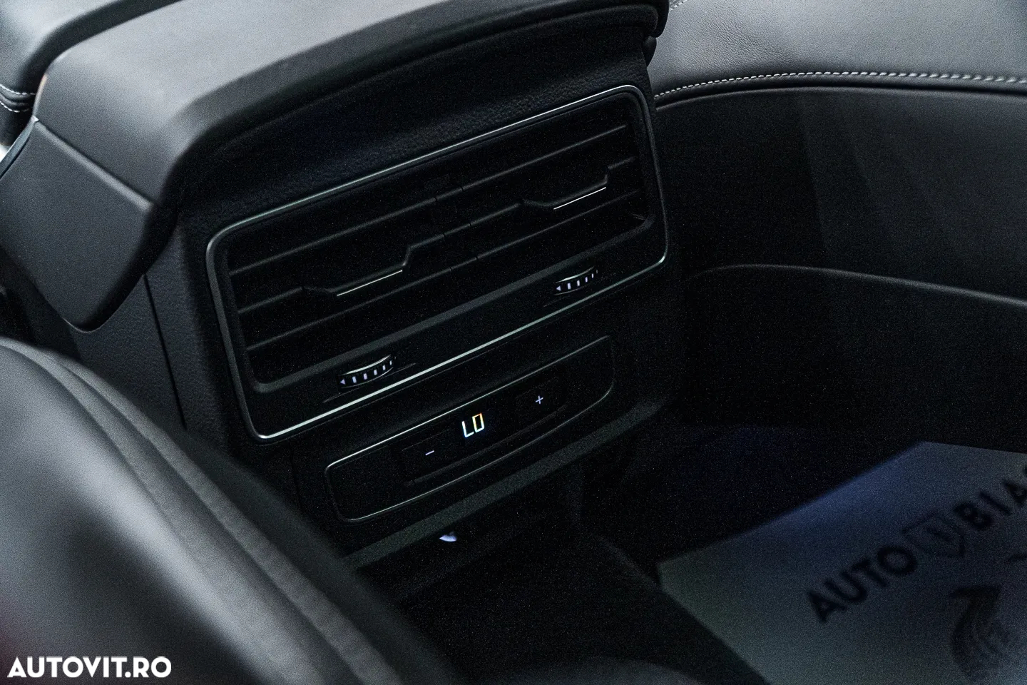 Audi Q7 55 TFSI e quattro Tiptronic PHEV S Line - 23