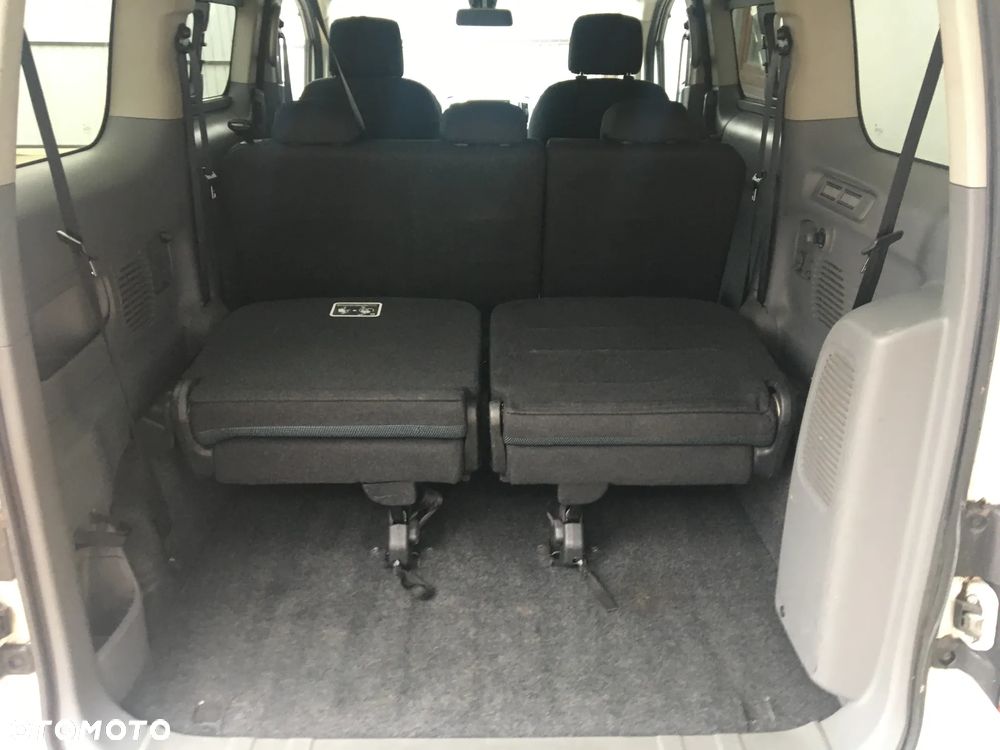 Nissan NV200 - 19