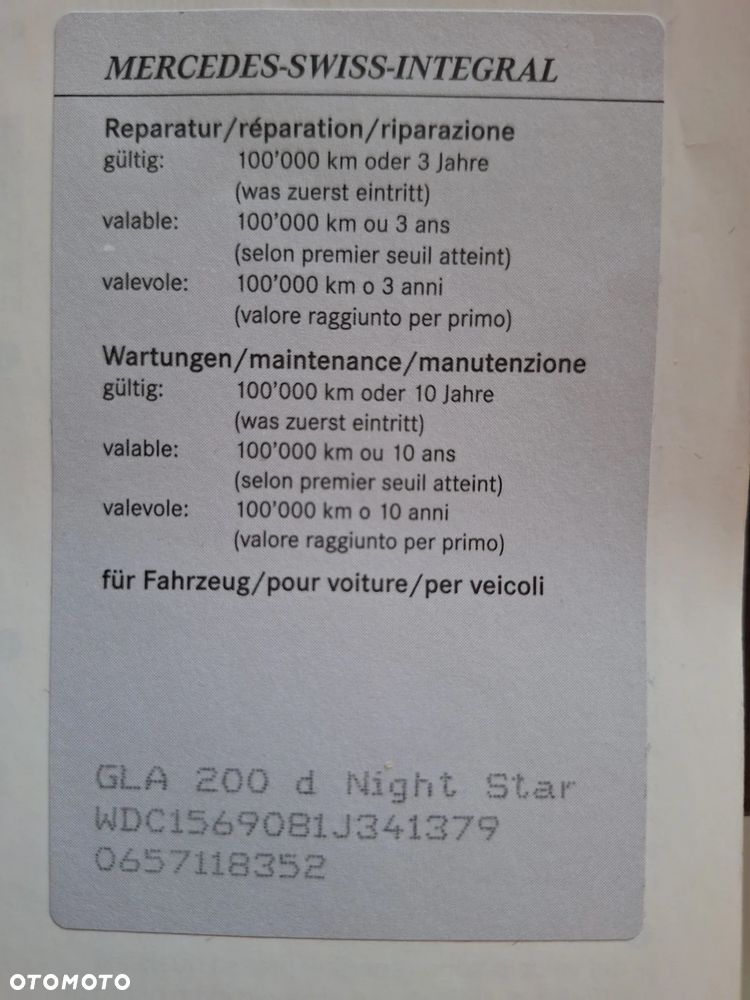 Mercedes-Benz GLA 200 d - 28