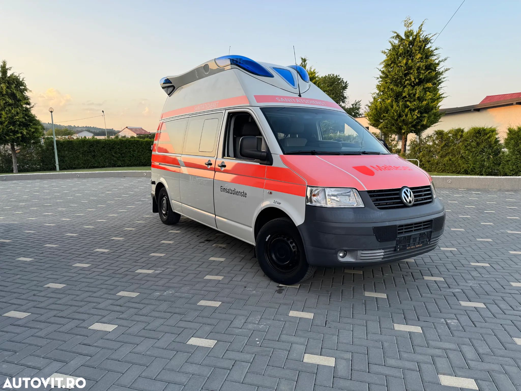 Volkswagen TRANSPORTER T5 - 1