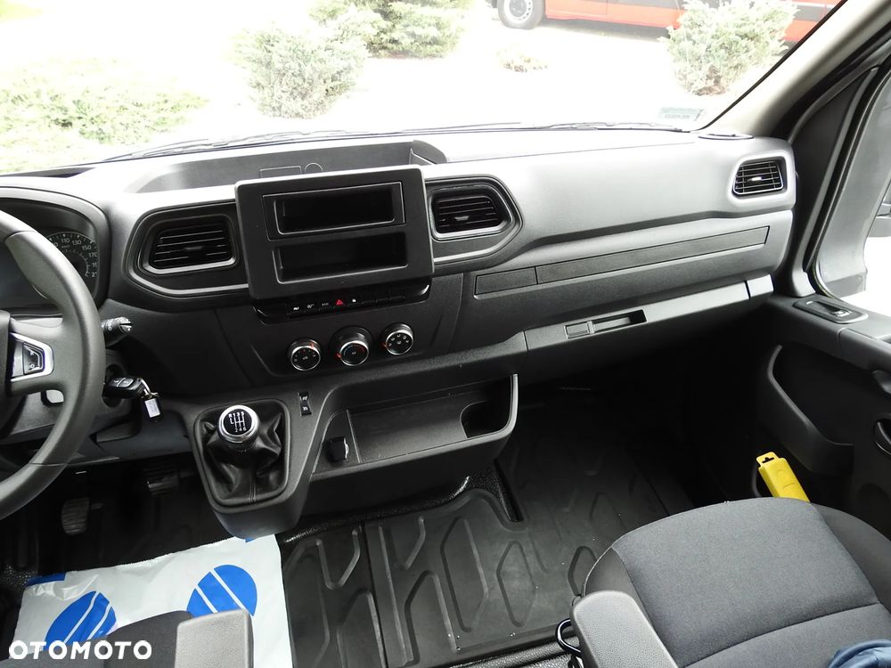 Renault MASTER PLANDEKA 10 PALET WEBASTO TEMPOMAT LEDY KLIMATYZACJA  165KM - 31