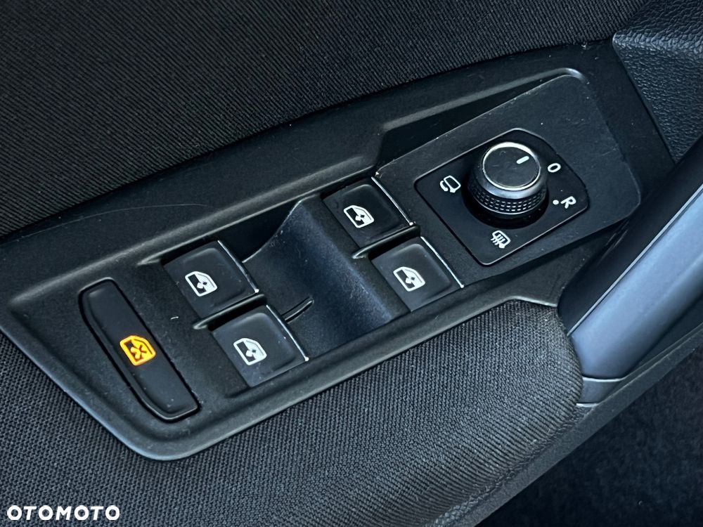 Volkswagen Tiguan - 29