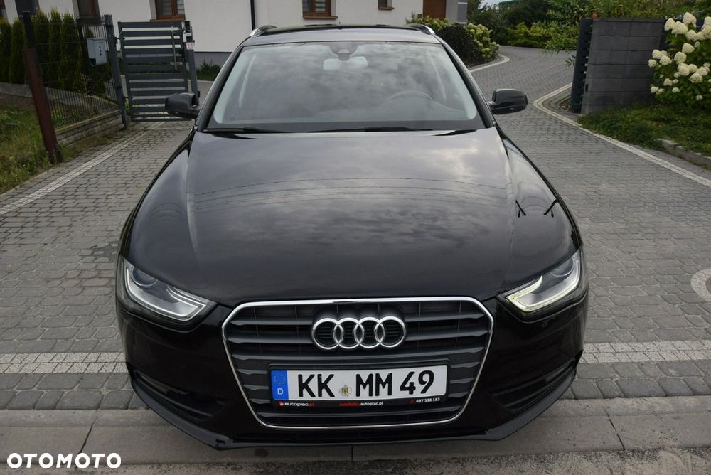 Audi A4 Avant 2.0 TDI Quattro S tronic - 9