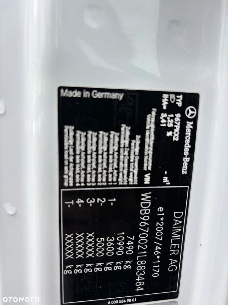 Mercedes-Benz 818 821 921 1018 1221 1218 1224 1523 1527 - 15