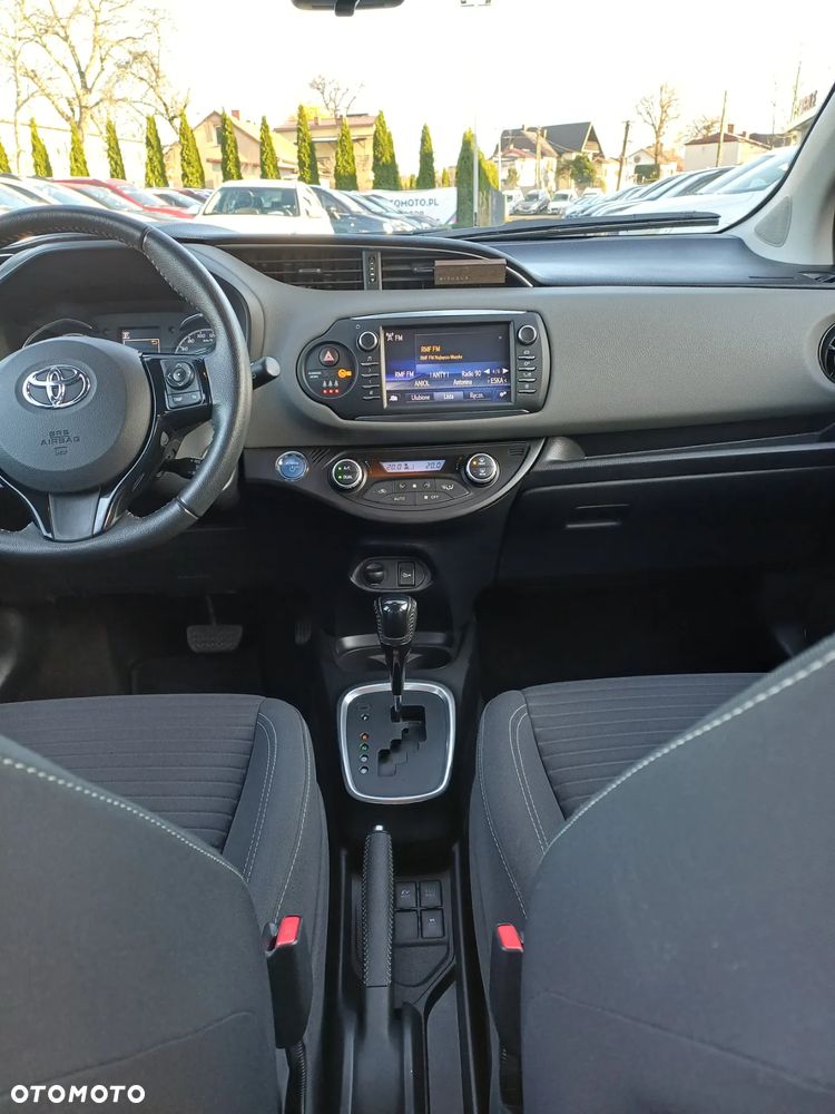 Toyota Yaris - 21