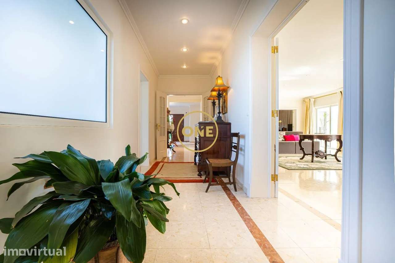 Moradia T5 com Anexo T1 | Piscina Privativa | Santana - Grande imagem: 5/60