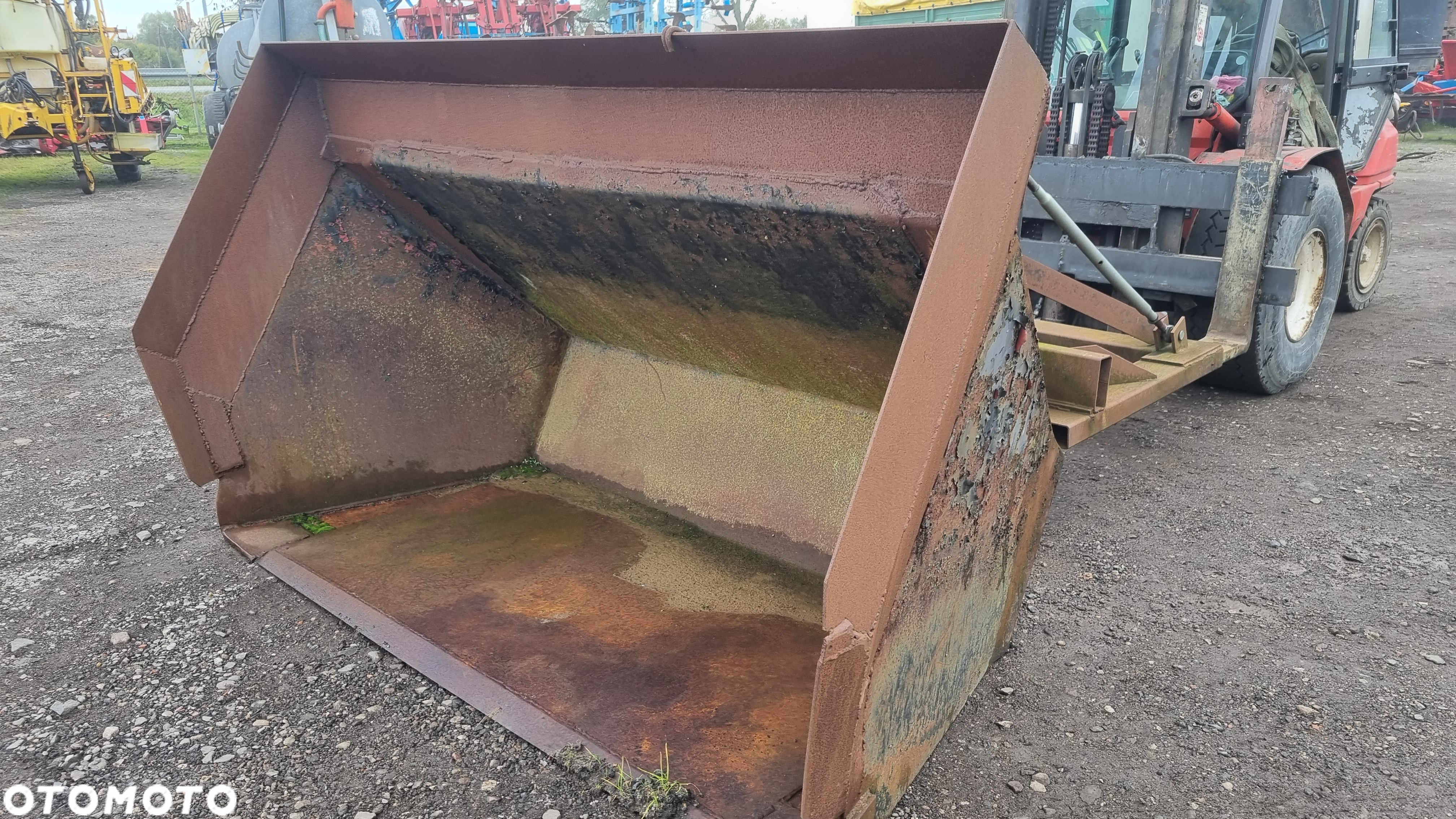 Inny Łyzka objetosciowa Na Widły Hydrauliczny Wywrot - 2