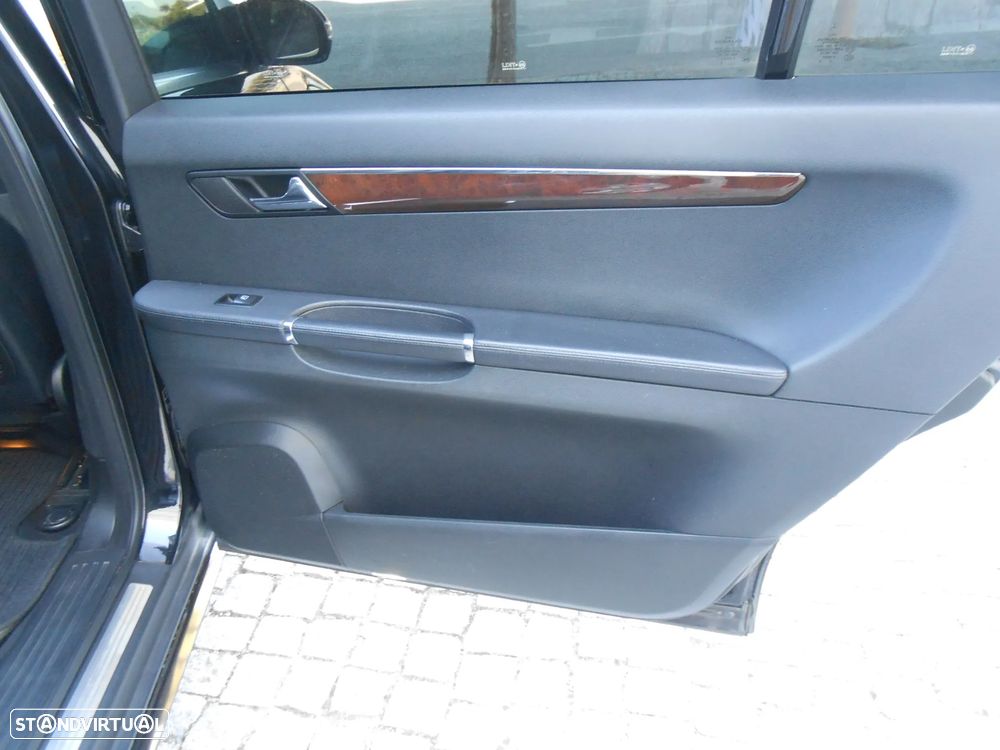 Mercedes-Benz R 320 CDi 4-Matic - 25