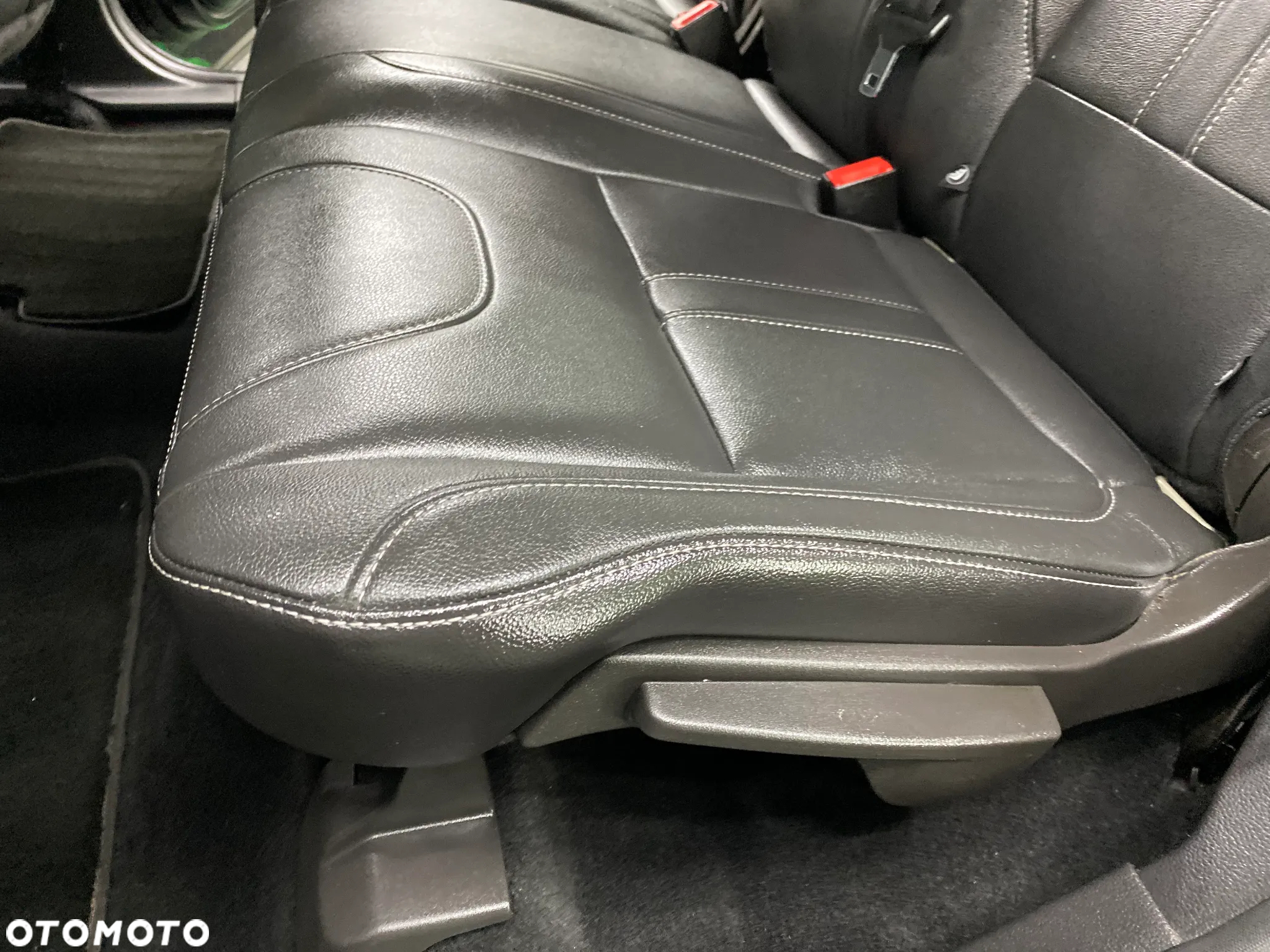 Ford Kuga 2.0 TDCi 4WD Titanium Plus - 24