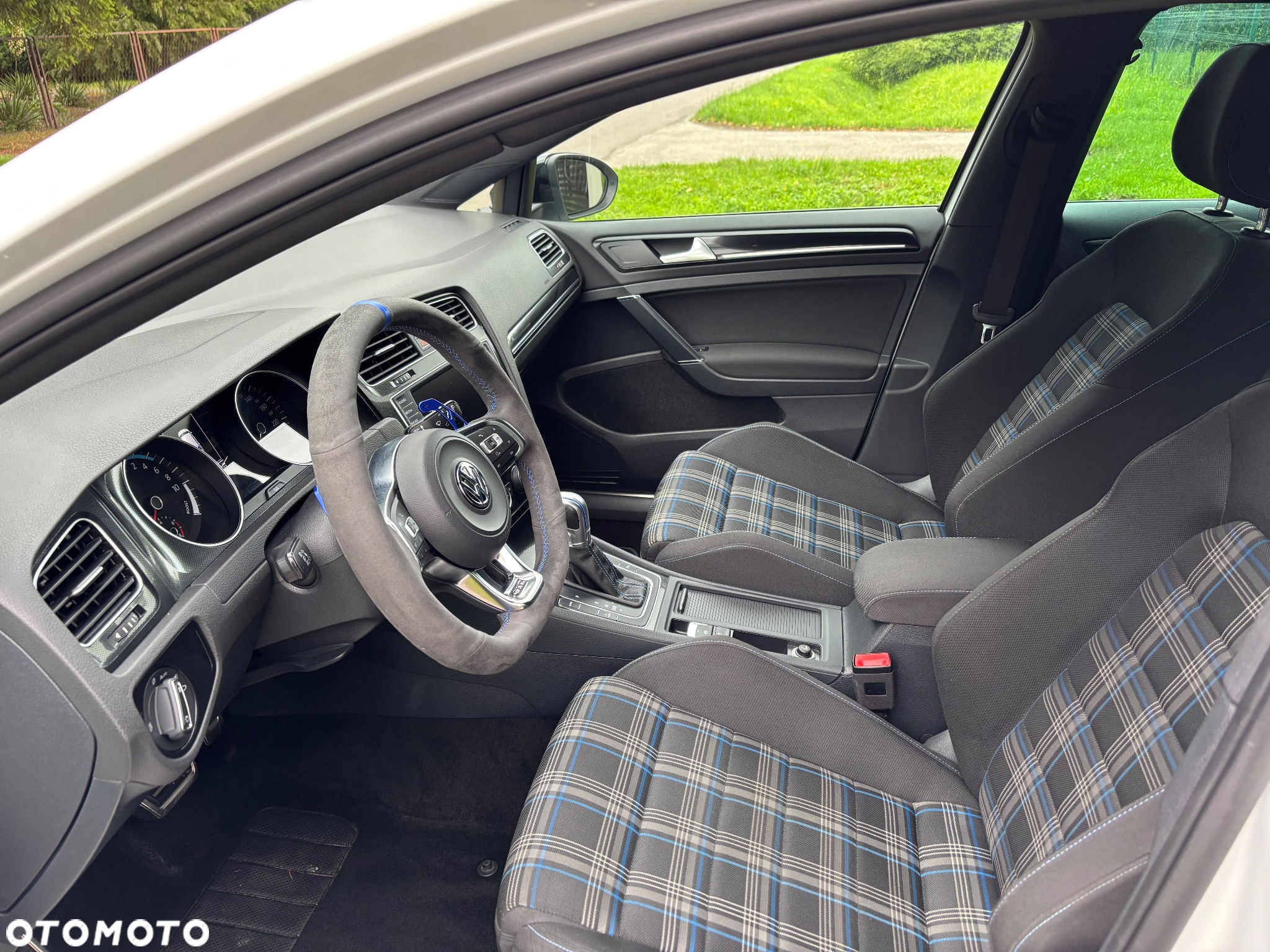 Volkswagen Golf VII 1.4 TSI Plug-In-Hybrid GTE - 19