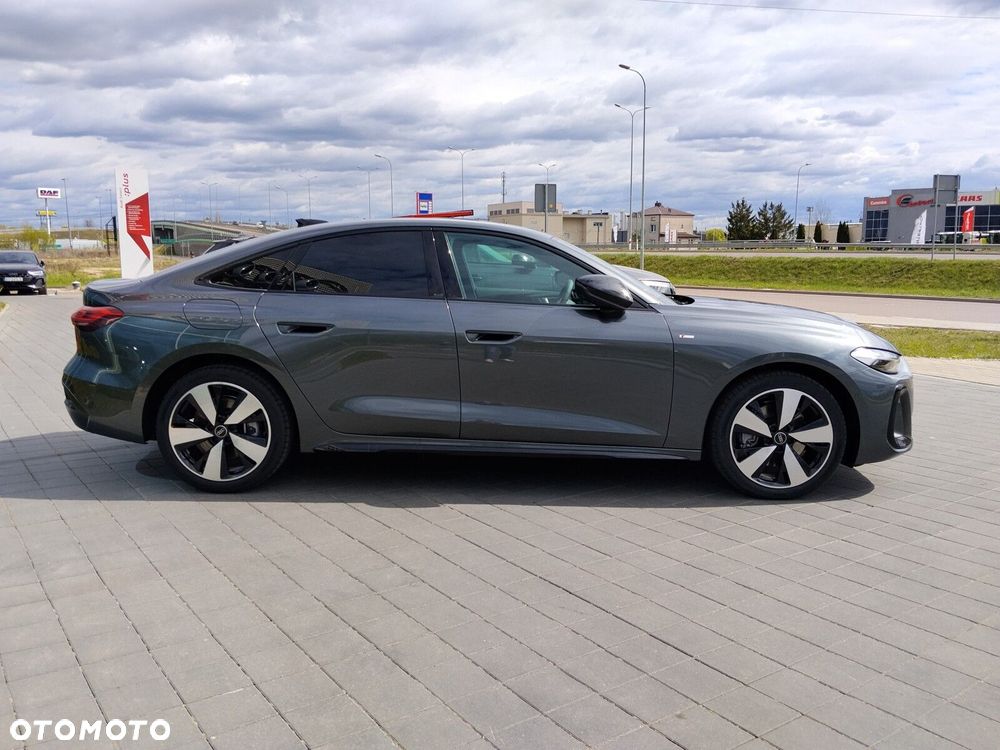 Audi A5 Limousine - 5