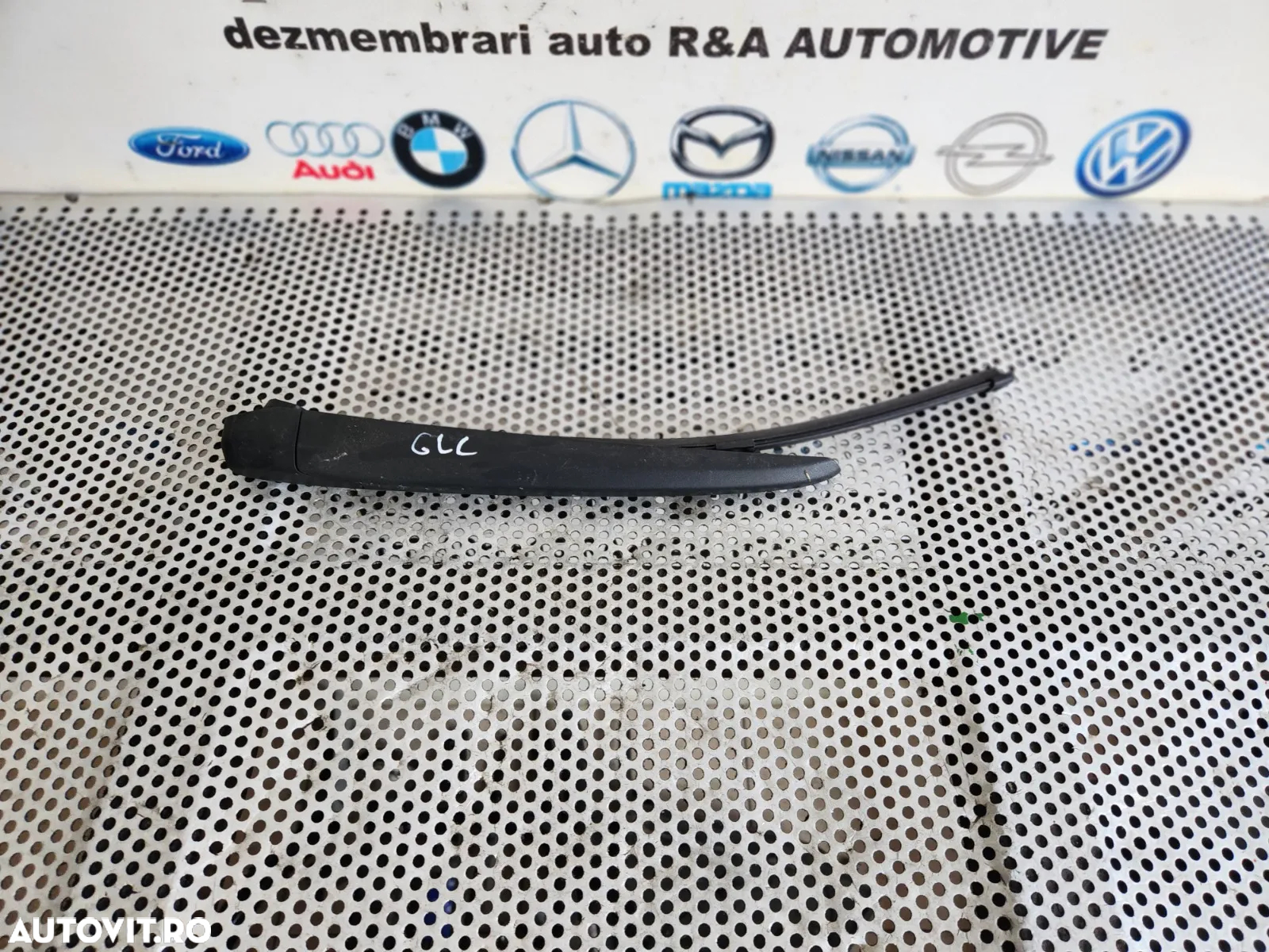 Brat Stergator Spate Hayon Haion Mercedes GLC W253 X253 Dezmembrez Mercedes GLC Motor 2.0 Cdi Euro - 5