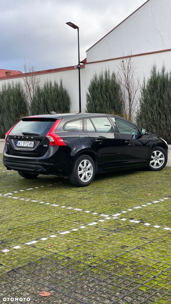 Volvo V60 D2 Geartronic Powershift Kinetic - 3