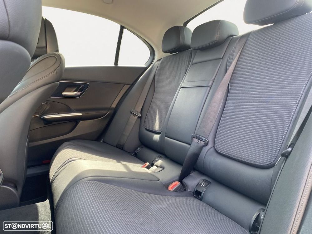 Mercedes-Benz C 300 - 14