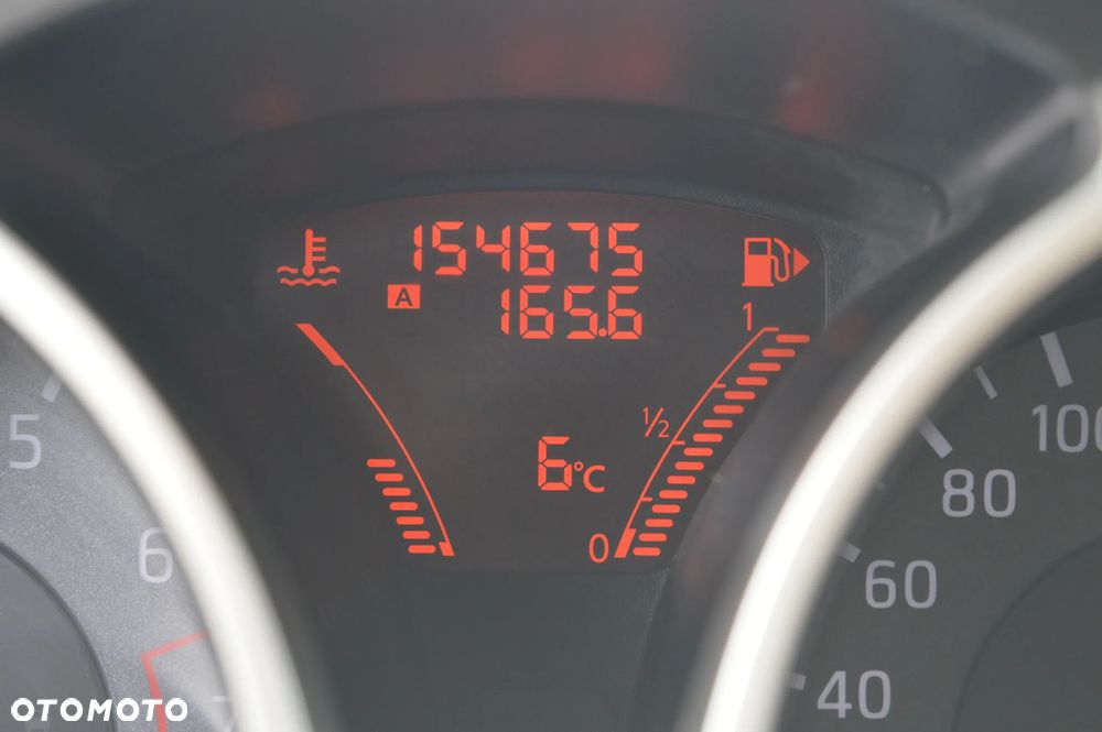 Nissan Juke 1.6 Visia - 20