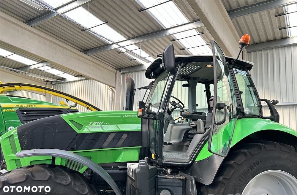 Deutz-Fahr Deutz-Fahr 7210 TTV Ciągnik  (2013) - 9