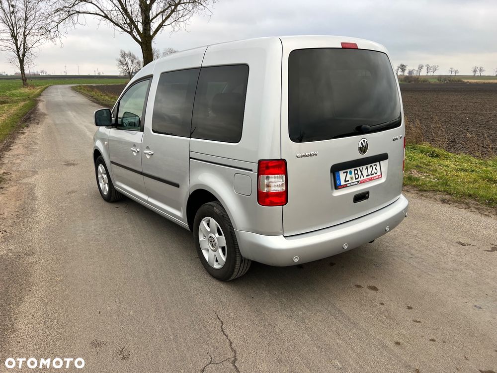 Volkswagen Caddy 1.6 Life (5-Si.) - 4