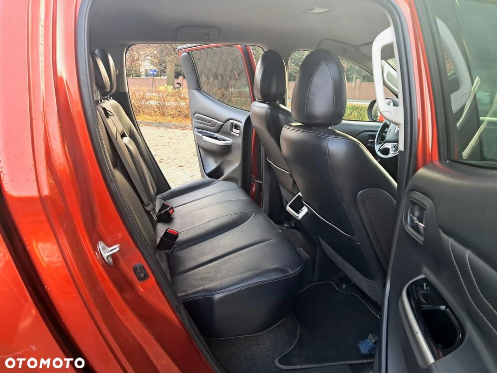 Mitsubishi L200 2.2 d DC Instyle Plus - 28