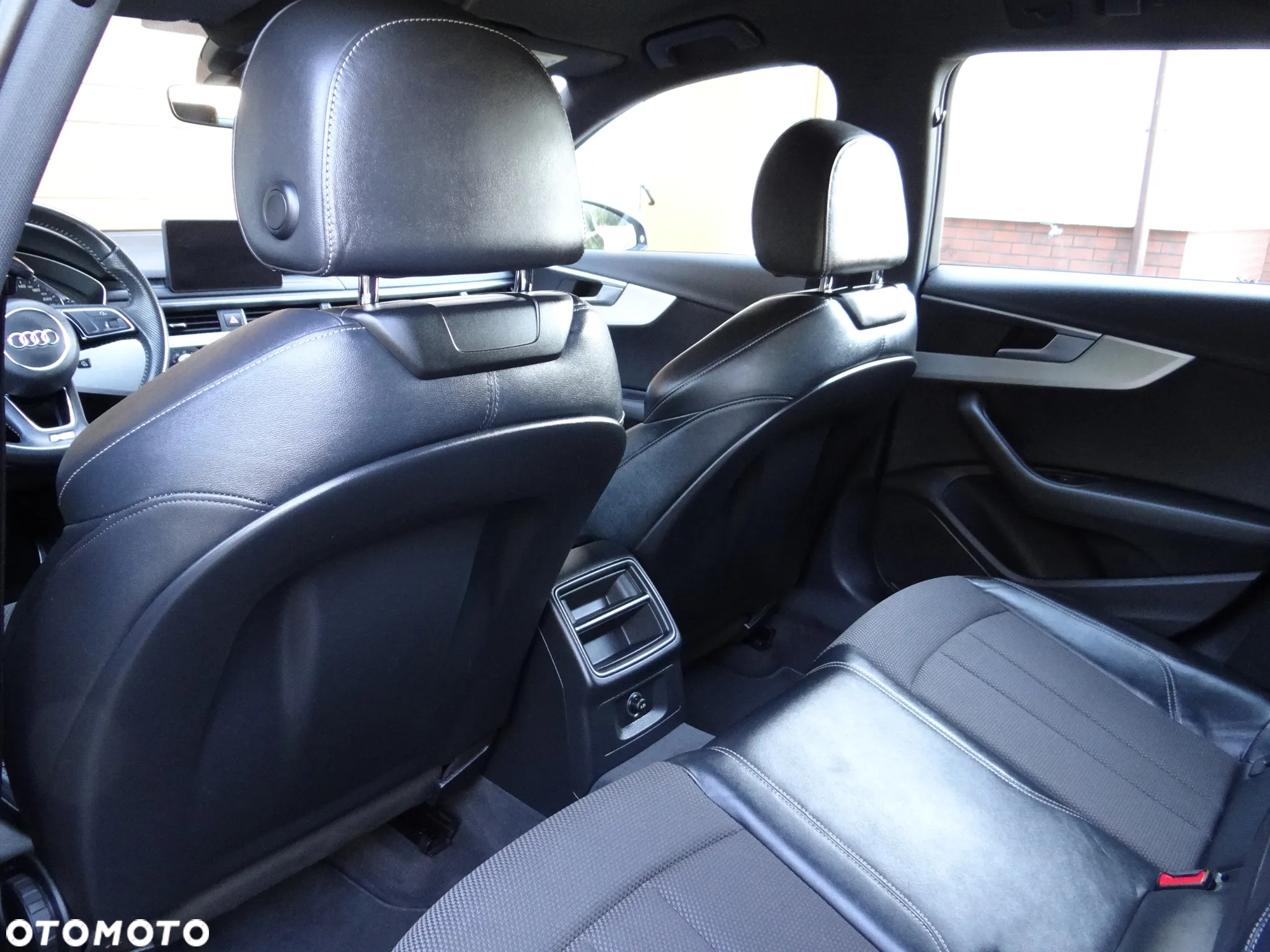 Audi A4 Avant 40 TDI S Line S tronic - 11