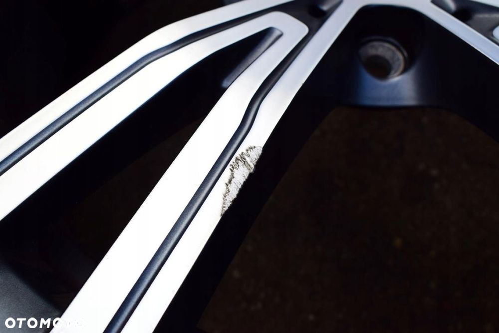 BMW 19 Individual 3 G20 G21 Oryginał Tył - 3