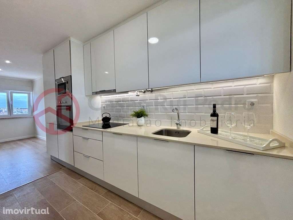 Apartamento remodelado T3, prédio com elevador, junto ao Pingo Doce... - Grande imagem: 2/20